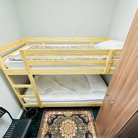 Center Capsule Hotel Алматы Экстерьер фото