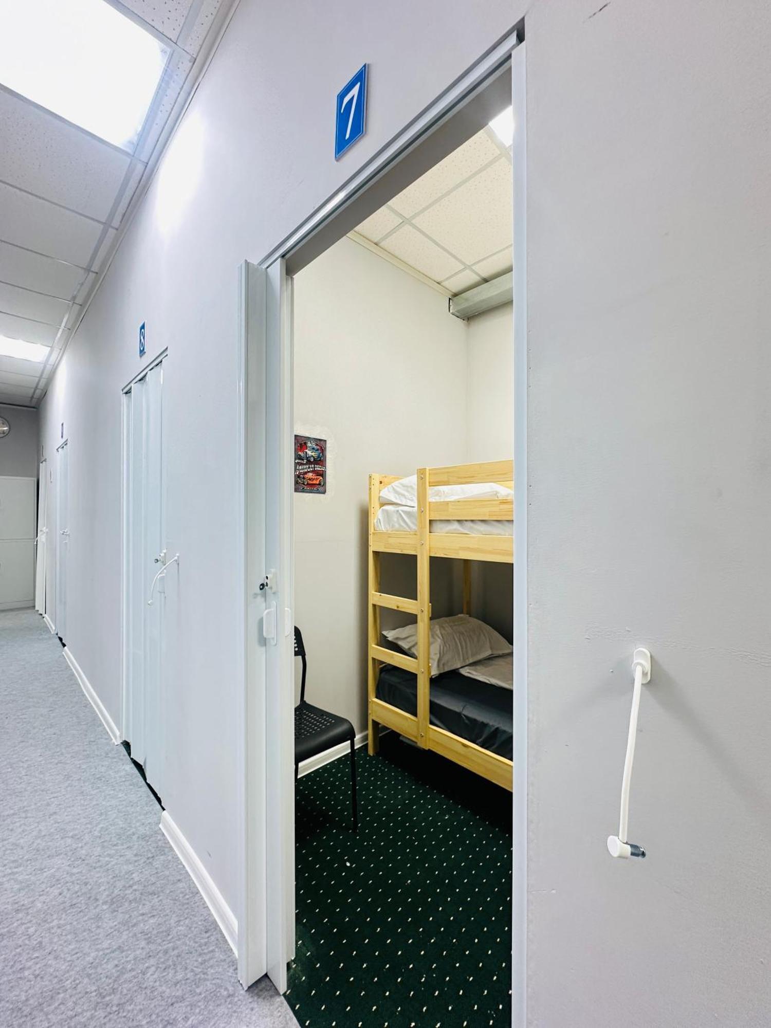 Center Capsule Hotel Алматы Экстерьер фото